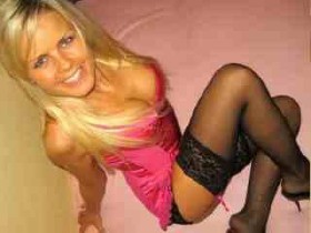 Live Webcam Sex Chat mit Celine